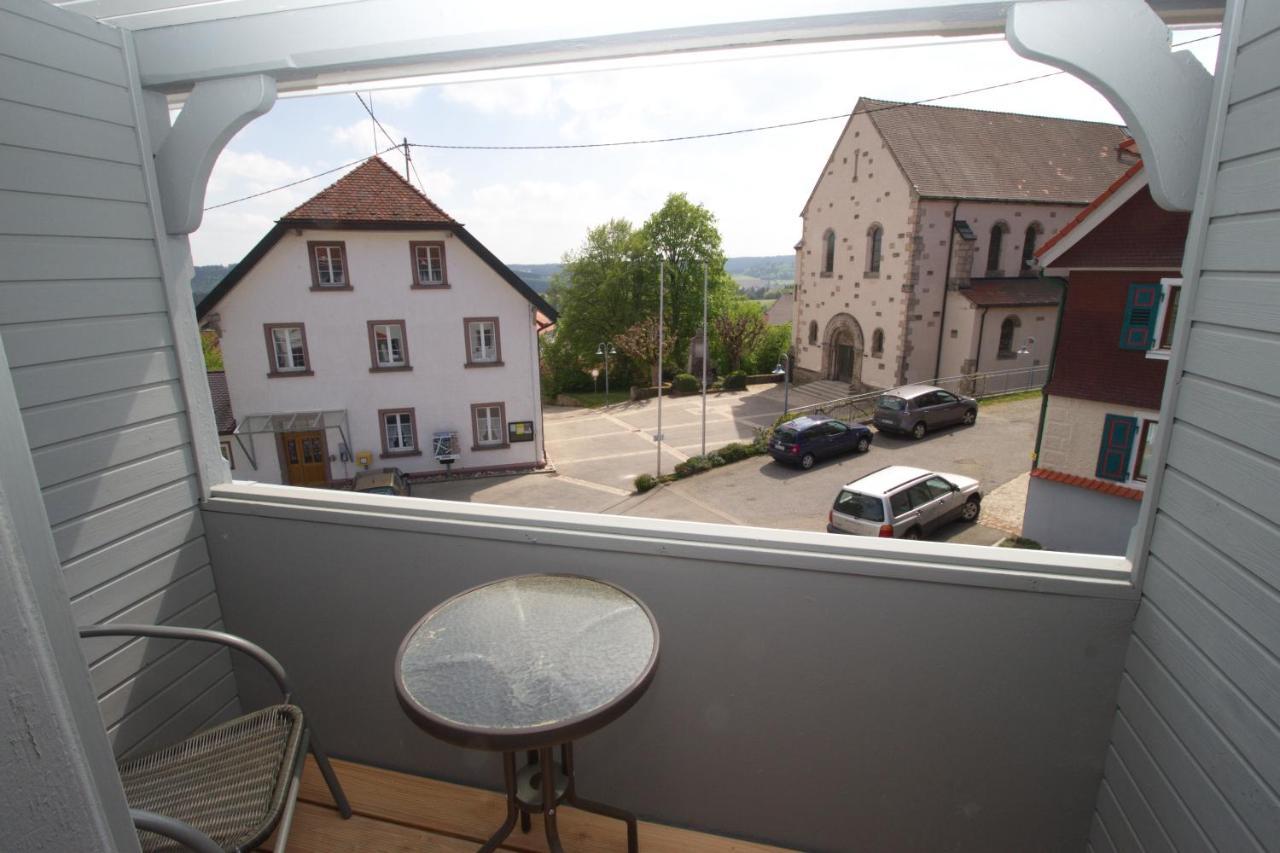 Landgasthof Alpenblick An Der Wutachschlucht Sudschwarzwald Hotel Löffingen Екстериор снимка